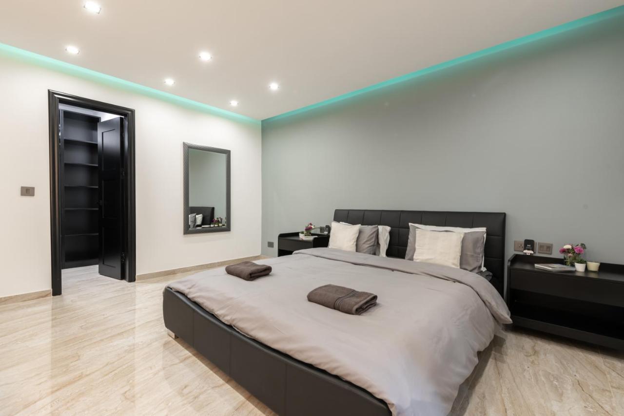 Luxury 2 Bed Apartment In The Heart Of St Julians Saint Julian's Exterior photo